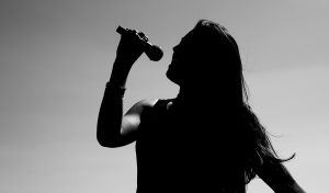 Respiración diafragmática en cantantes